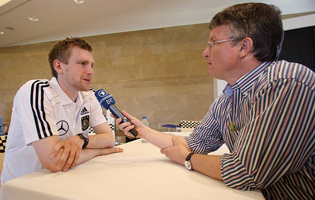 根据锋线大 根据锋线大