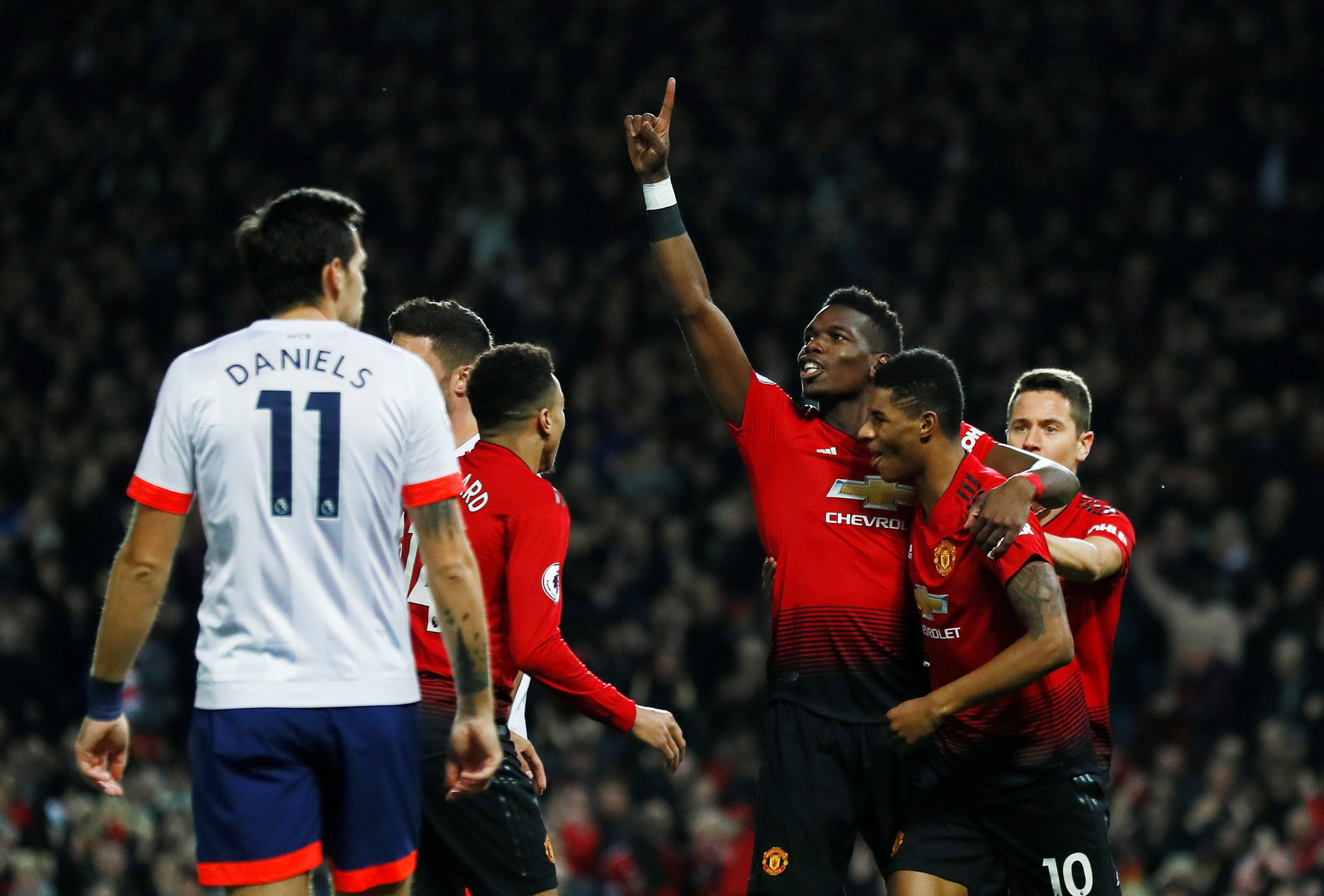 他便展示出 他便展示出